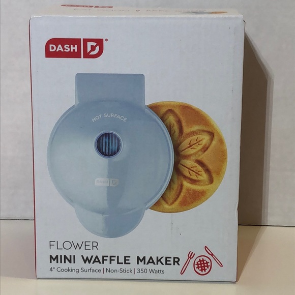 4” Dash Blue Flower Print Mini Waffle Maker